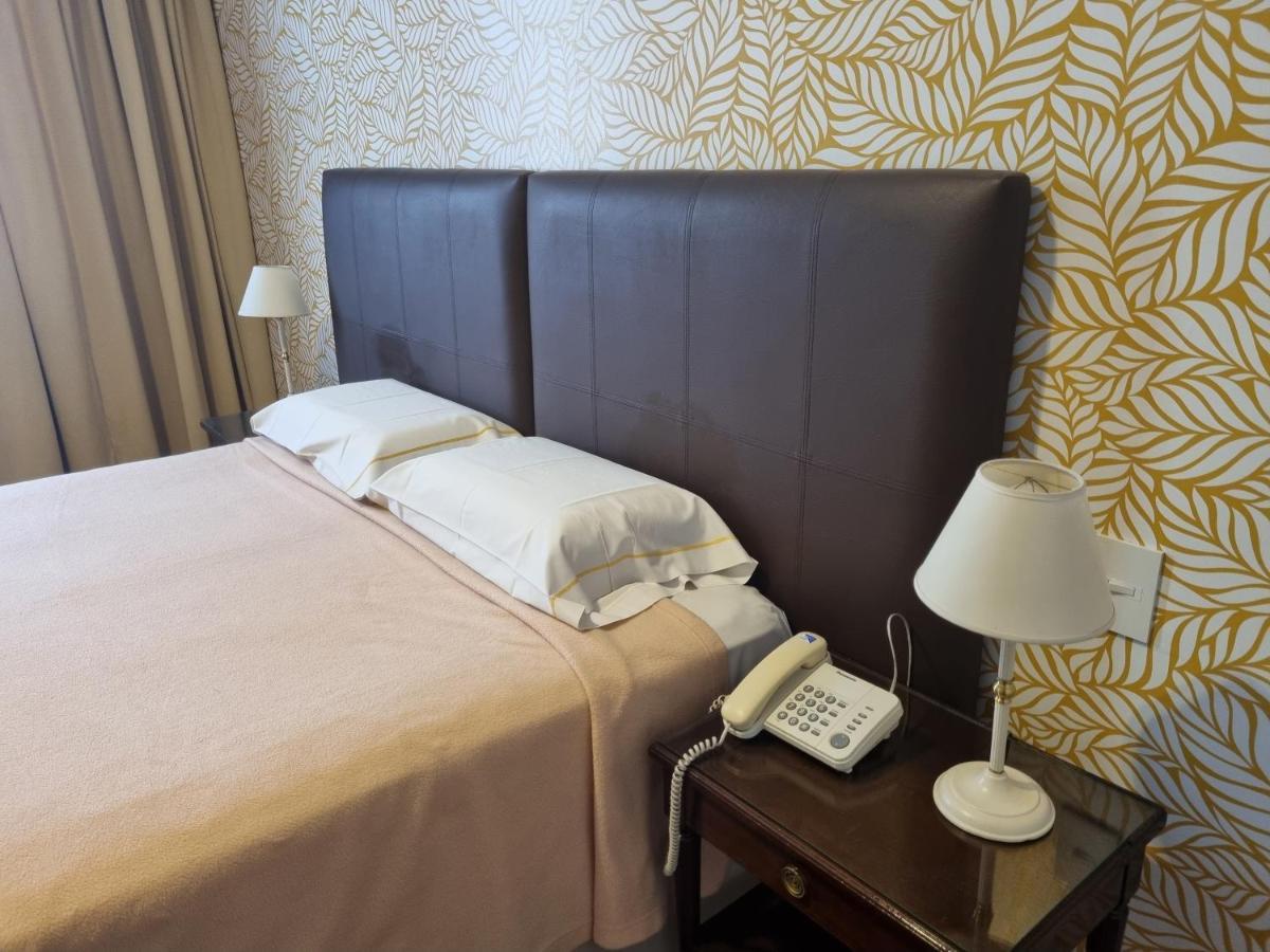 Hotel Regis Buenos Aires Zewnętrze zdjęcie