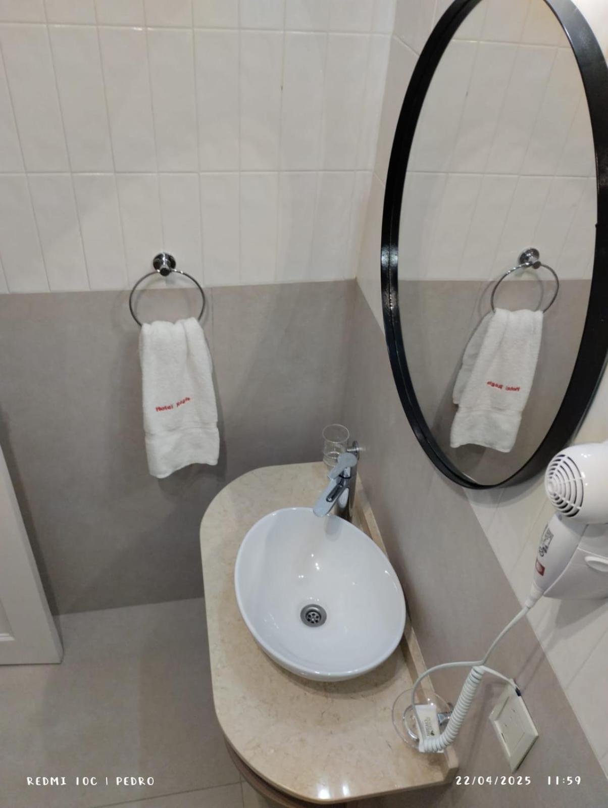 Hotel Regis Buenos Aires Zewnętrze zdjęcie
